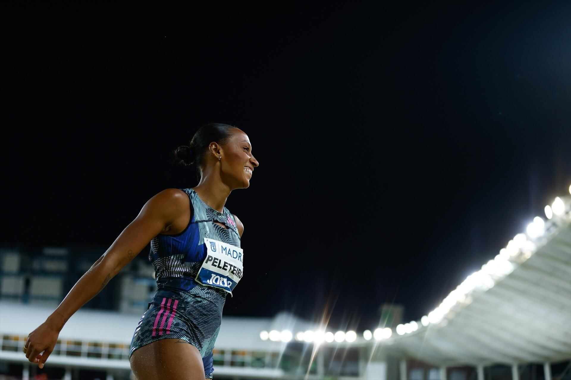 Ana Peleteiro en un meeting en Madrid