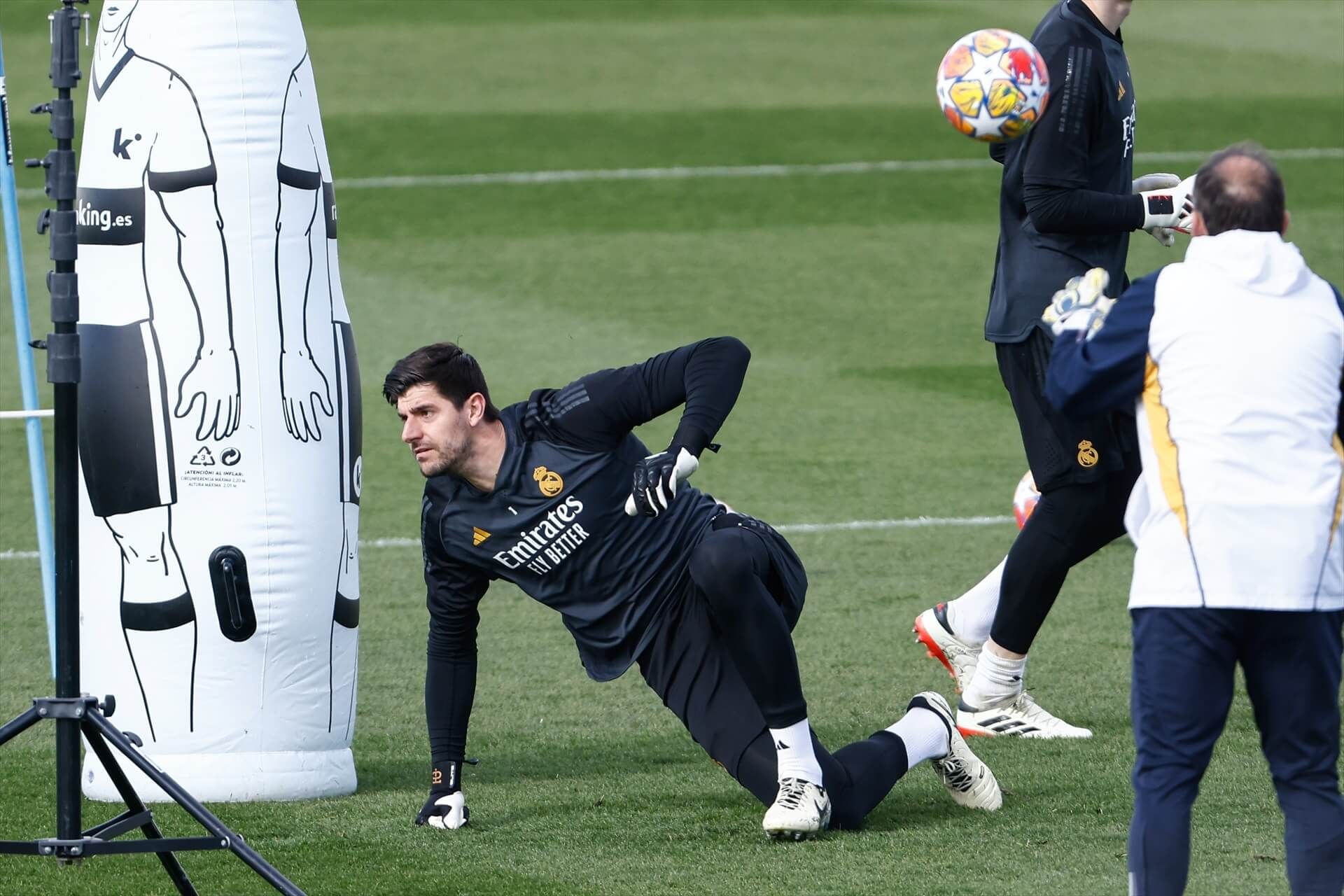 Thibaut Courtois durante un entrenamiento del Real Madrid