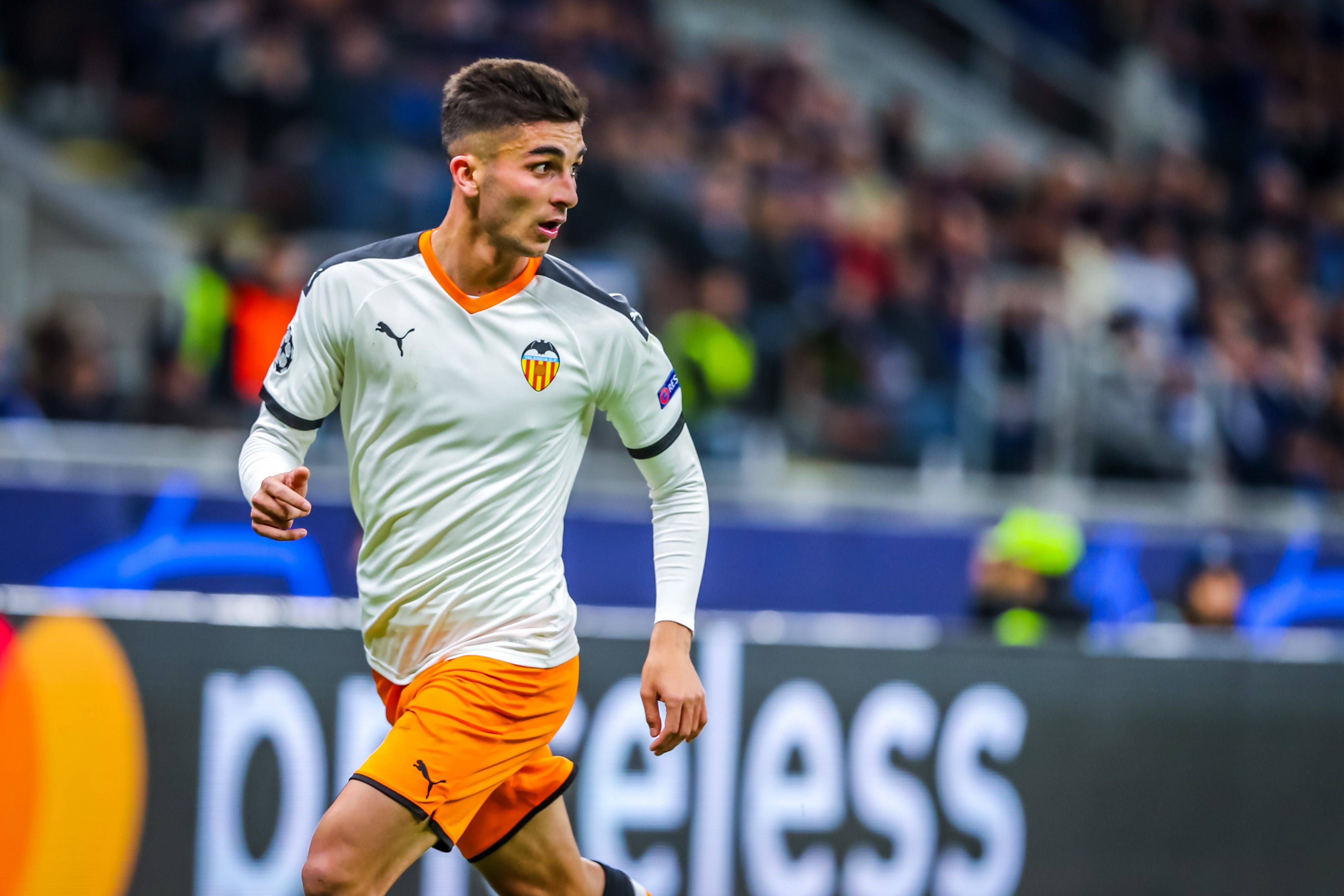  Ferran Torres en su etapa como jugador del Valencia (Cordon Press)