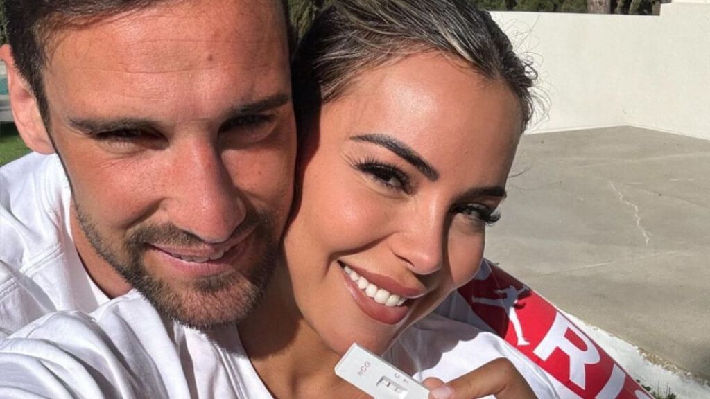Alba Silva y Sergio Rico anuncian su embarazo en redes sociales