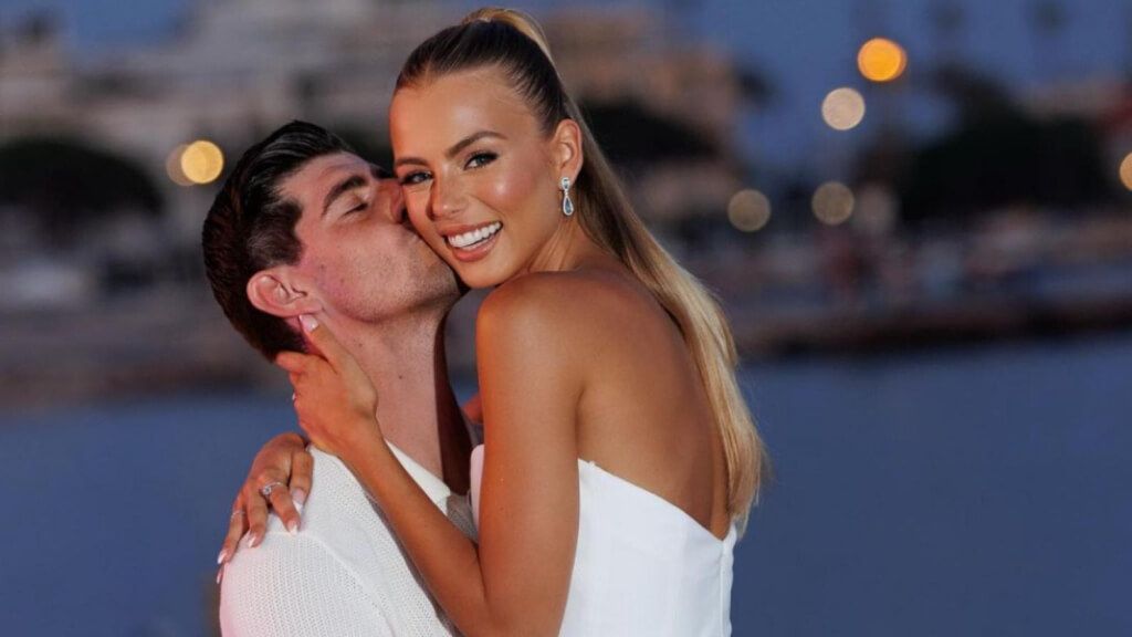 Thibaut Courtois junto a su pareja, la modelo Mishel Gerzig