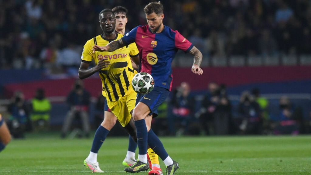 Iñigo Martínez, durante el Barcelona-Borussia Dortmund (foto: Cordon Press)