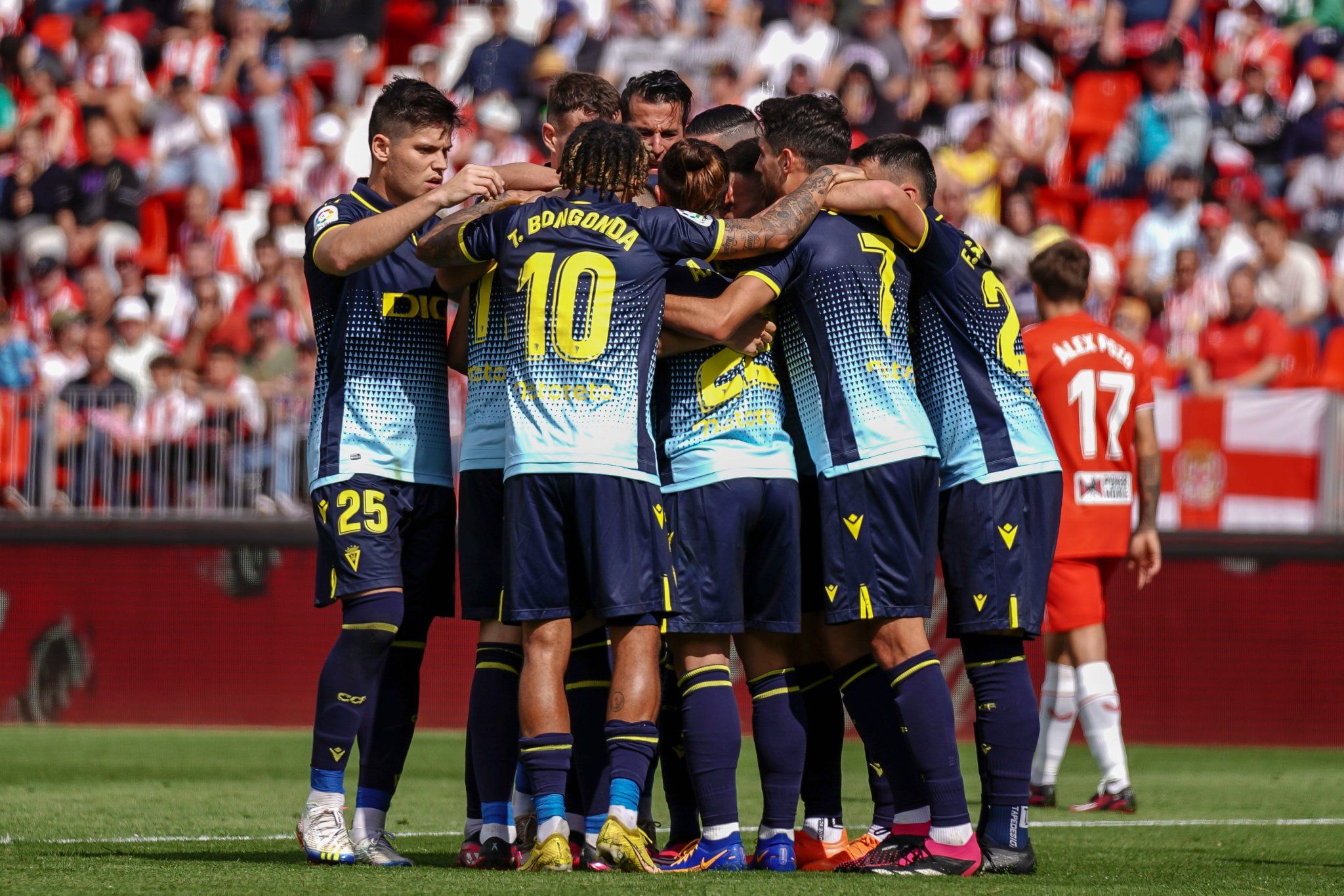  Celebración del gol en el Almería - Cádiz.