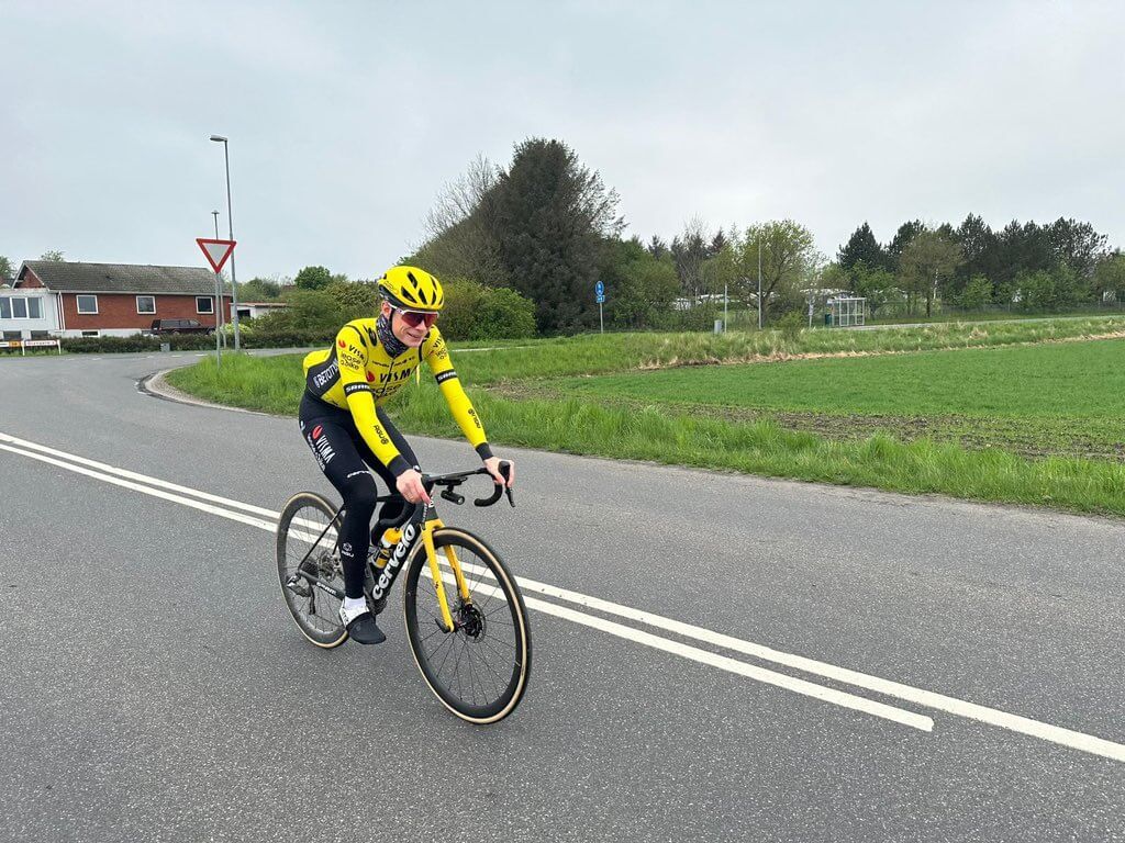 Jonas Vingegaard, después de su accidente en Itzulia.