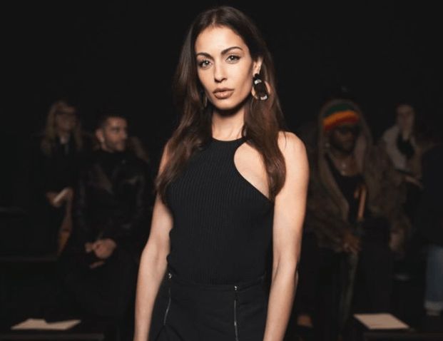  Hiba Abouk, actriz española.