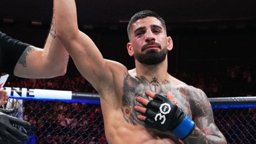  Ilia Topuria, durante su último combate