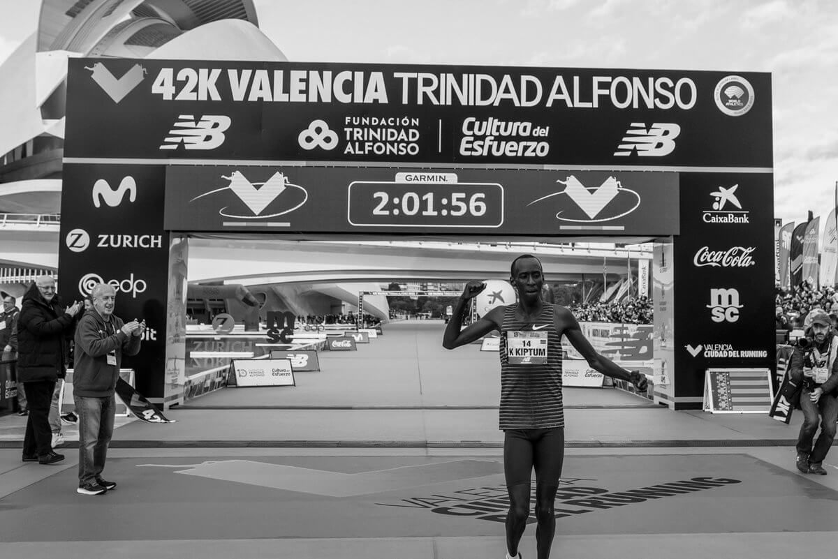  Kiptum en la Maratón de Valencia