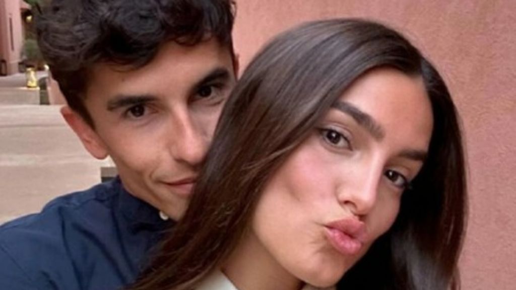  Marc Márquez y Gemma Pinto. (Redes Sociales)