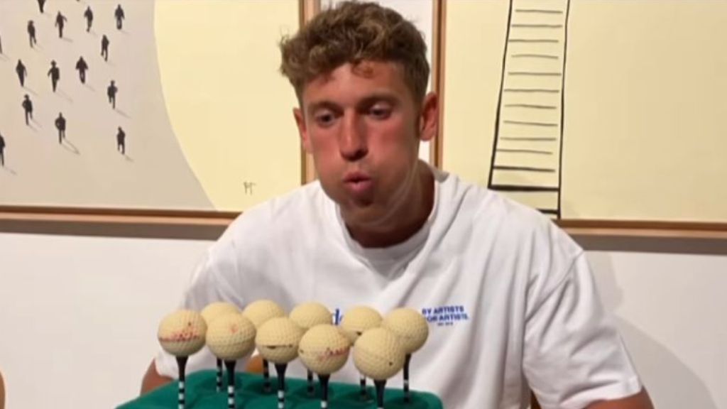 Marcos Llorente sopla las velas por su 29º cumpleaños (@paddy.8)