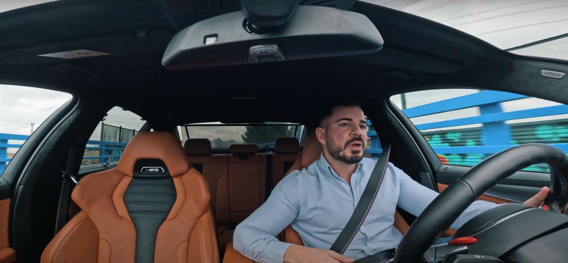  La reacción tras ver el BMW M5.