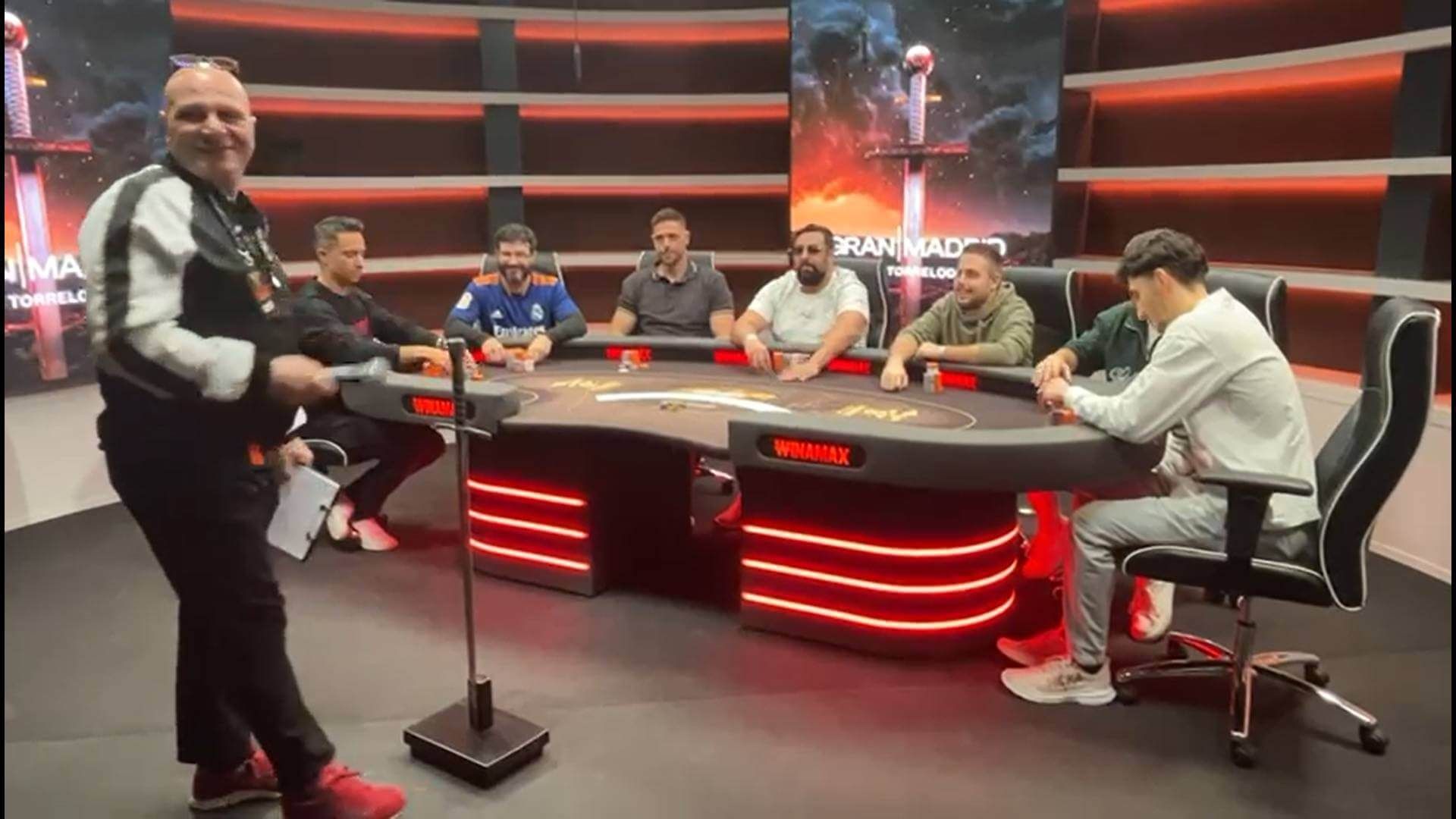 Presentación mesa final gran premio Winamax