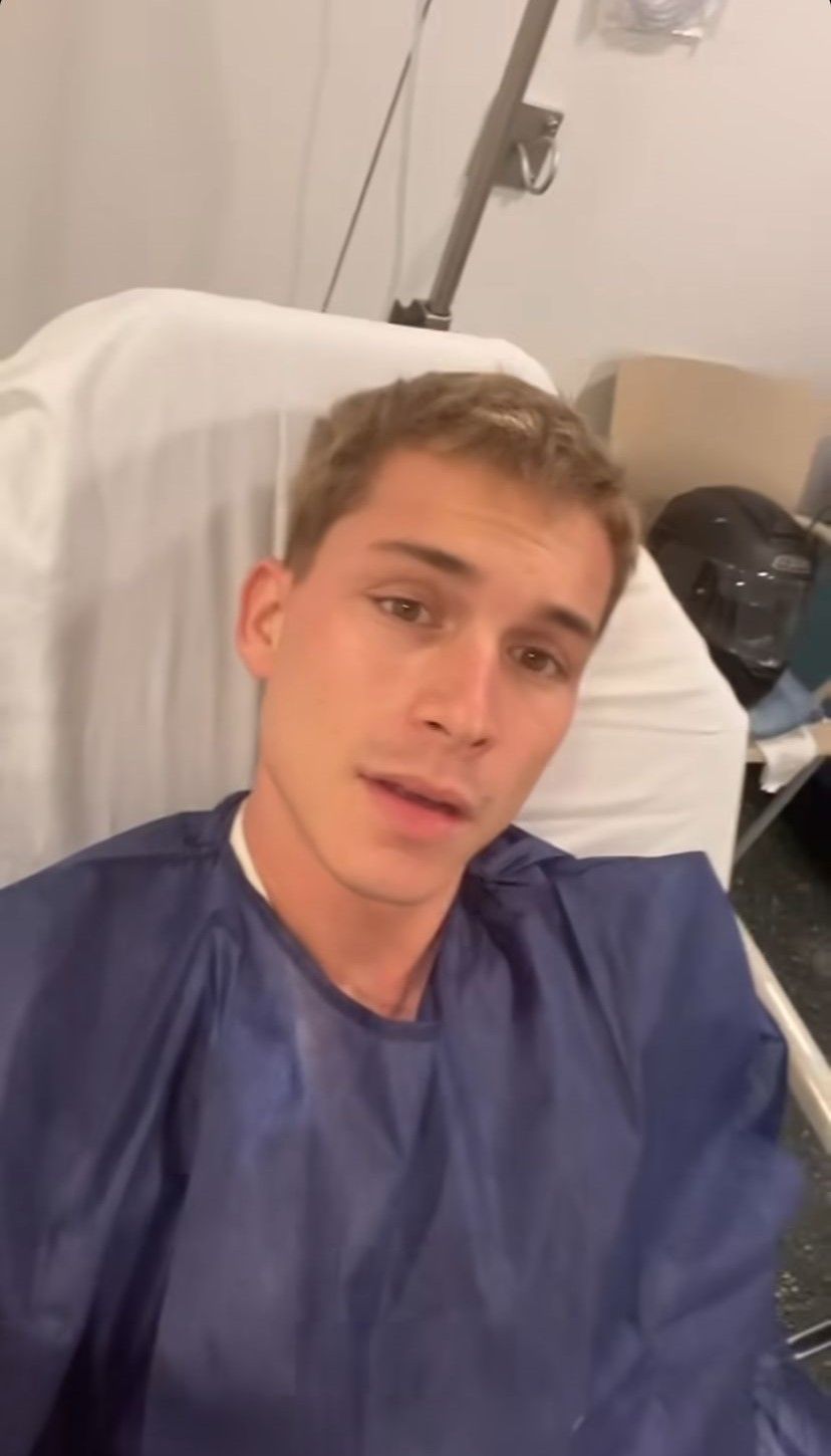  Raoul Vázquez, ingresado de urgencia tras un accidente de tráfico (@raoulvazquez)