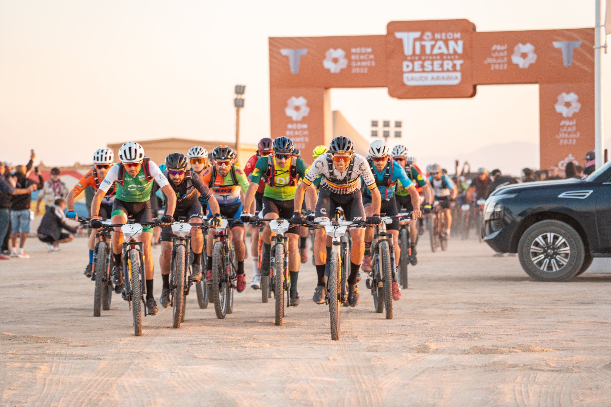  Salida de la tercera etapa de la Titan Desert Arabia Saudí.