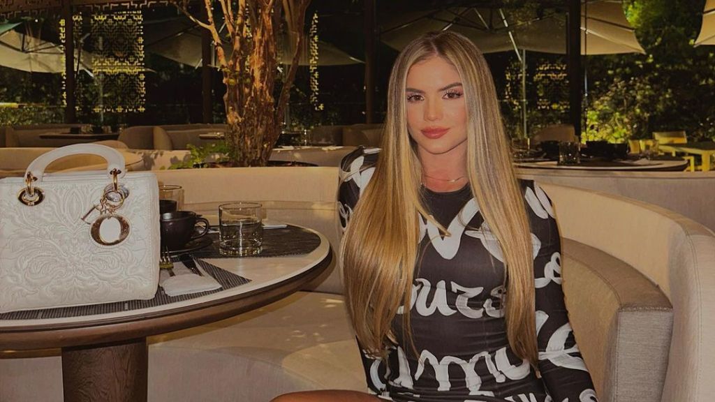  Valeria Duque, la mujer con la que podría haber sido infiel Rauw Alejandro a Rosalía (@valeriaduq