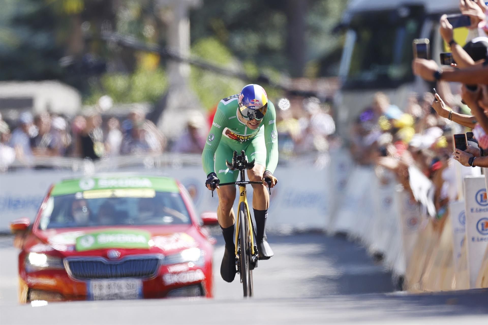  Wout Van Aert, en la etapa del Tour de Francia (FOTO: EFE).