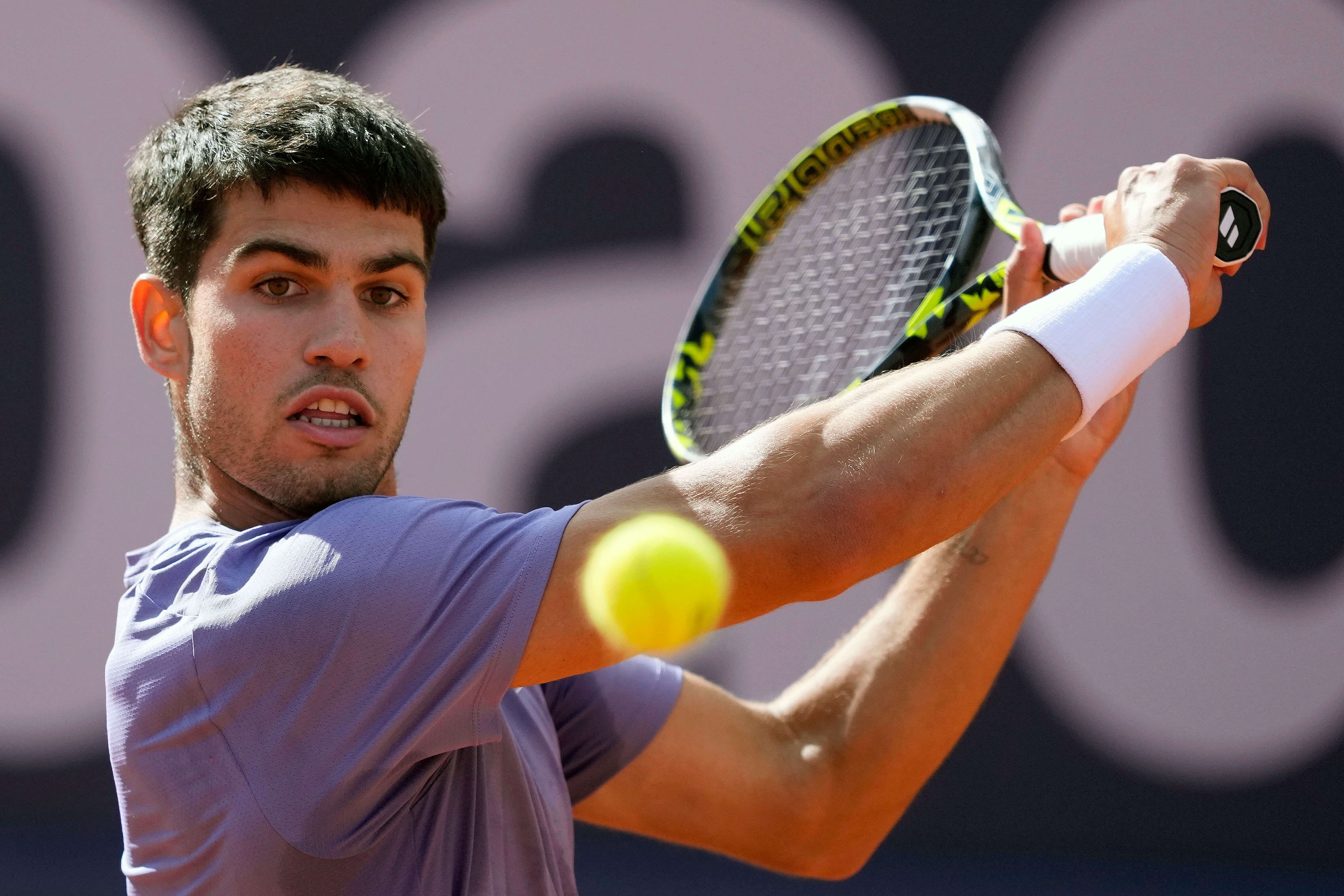 Carlos Alcaraz en el Conde Godó de Barcelona 2025