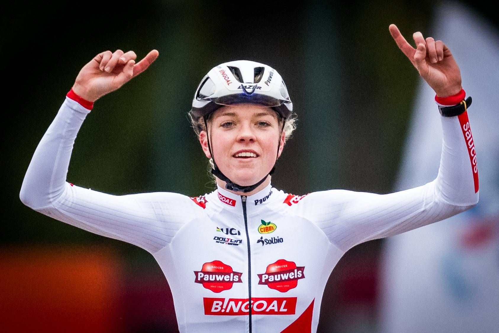 Van Empel tras su victoria en la Copa del Mundo.