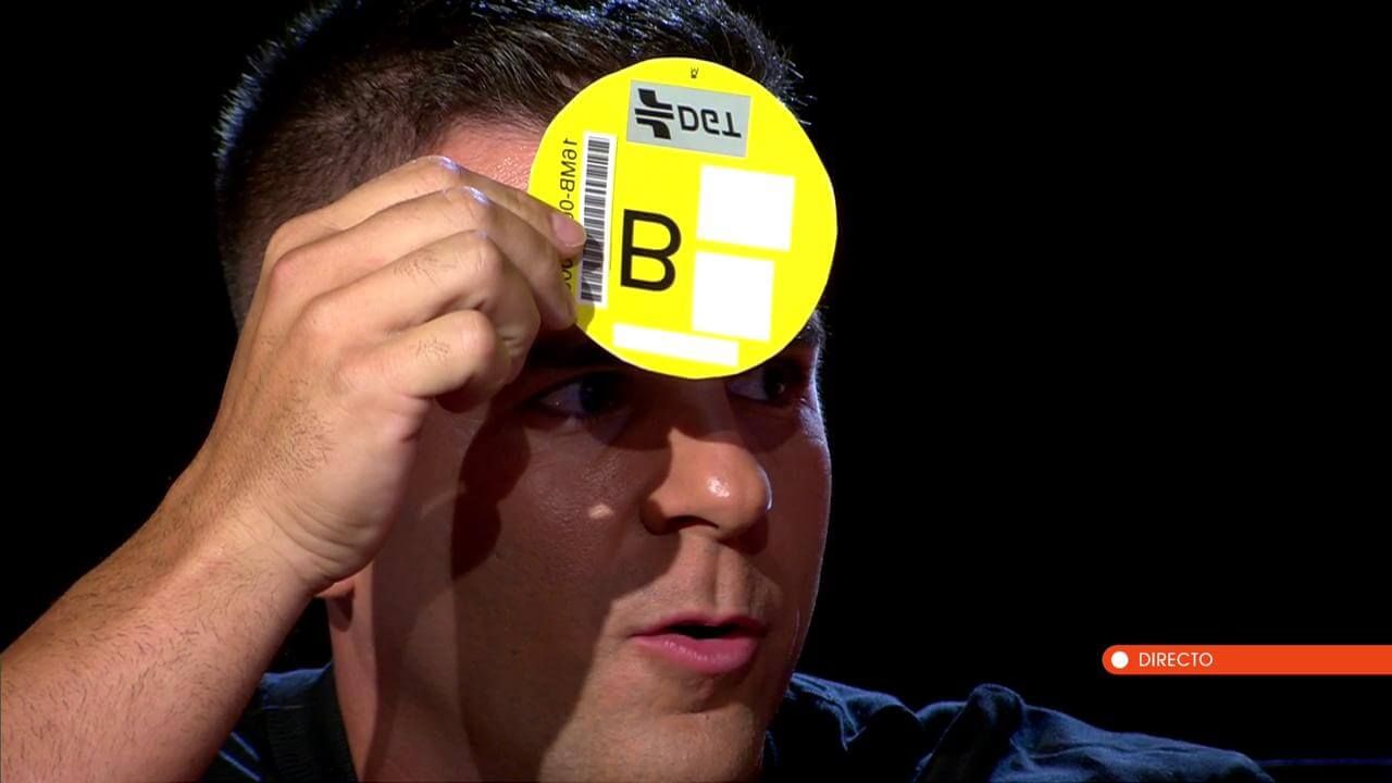  Ángel Gaitán desveló que un vehículo con etiqueta B puede entrar en un parking (foto: captura H