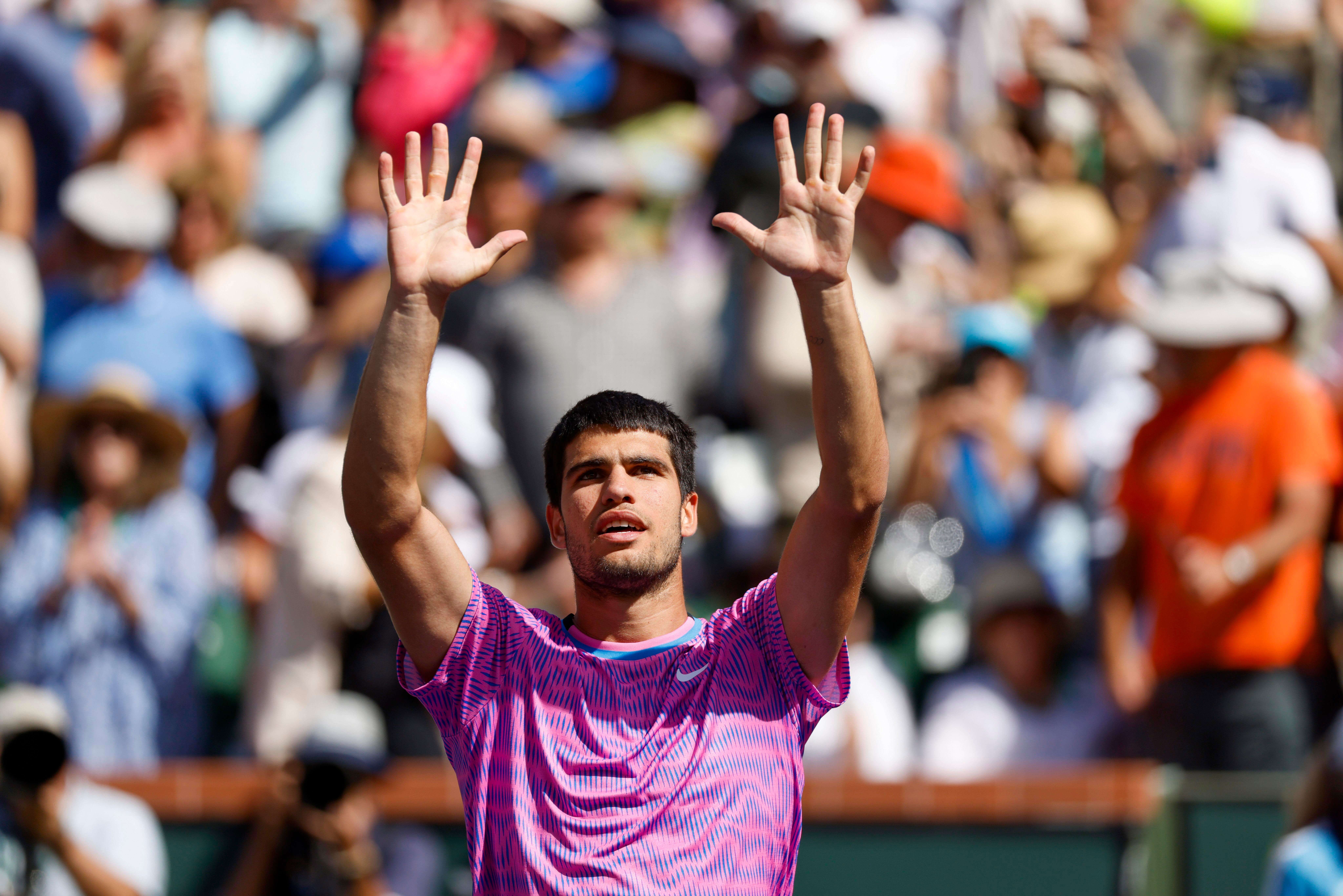 Carlos Alcaraz celebra su victoria ante Fábián Marozsán. (Fuente: Cordon Press)