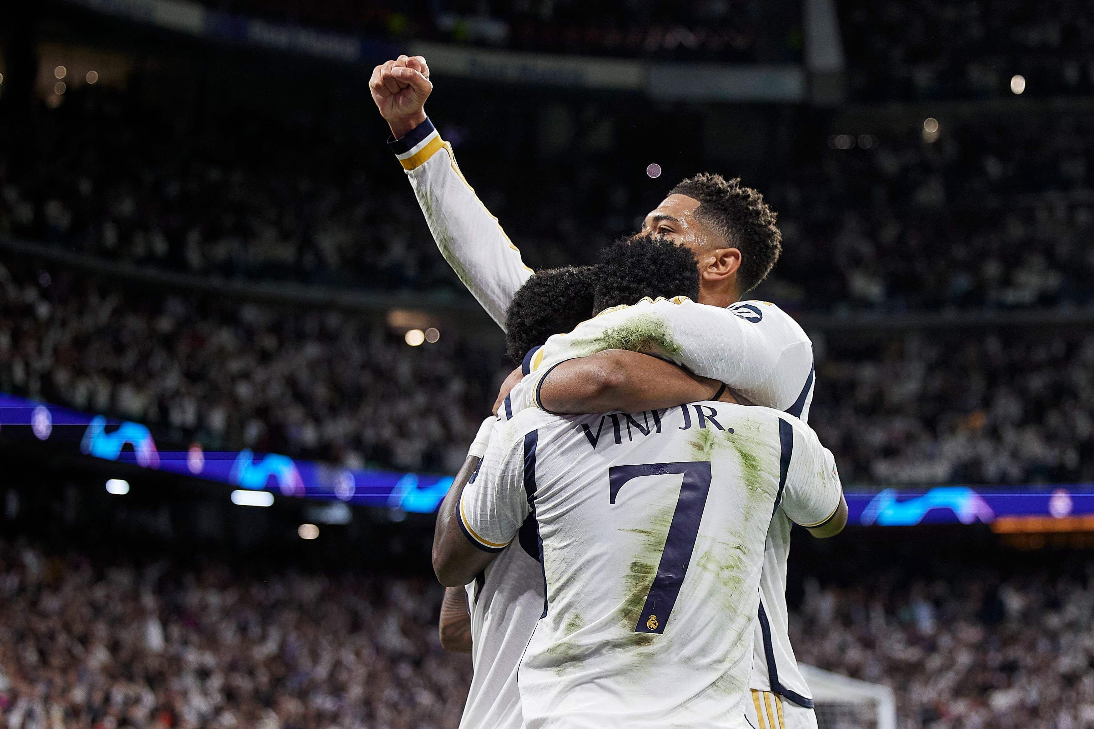  Jude Bellingham y Vincius Jr celebran el gol de Rodrygo (Cordon Press)