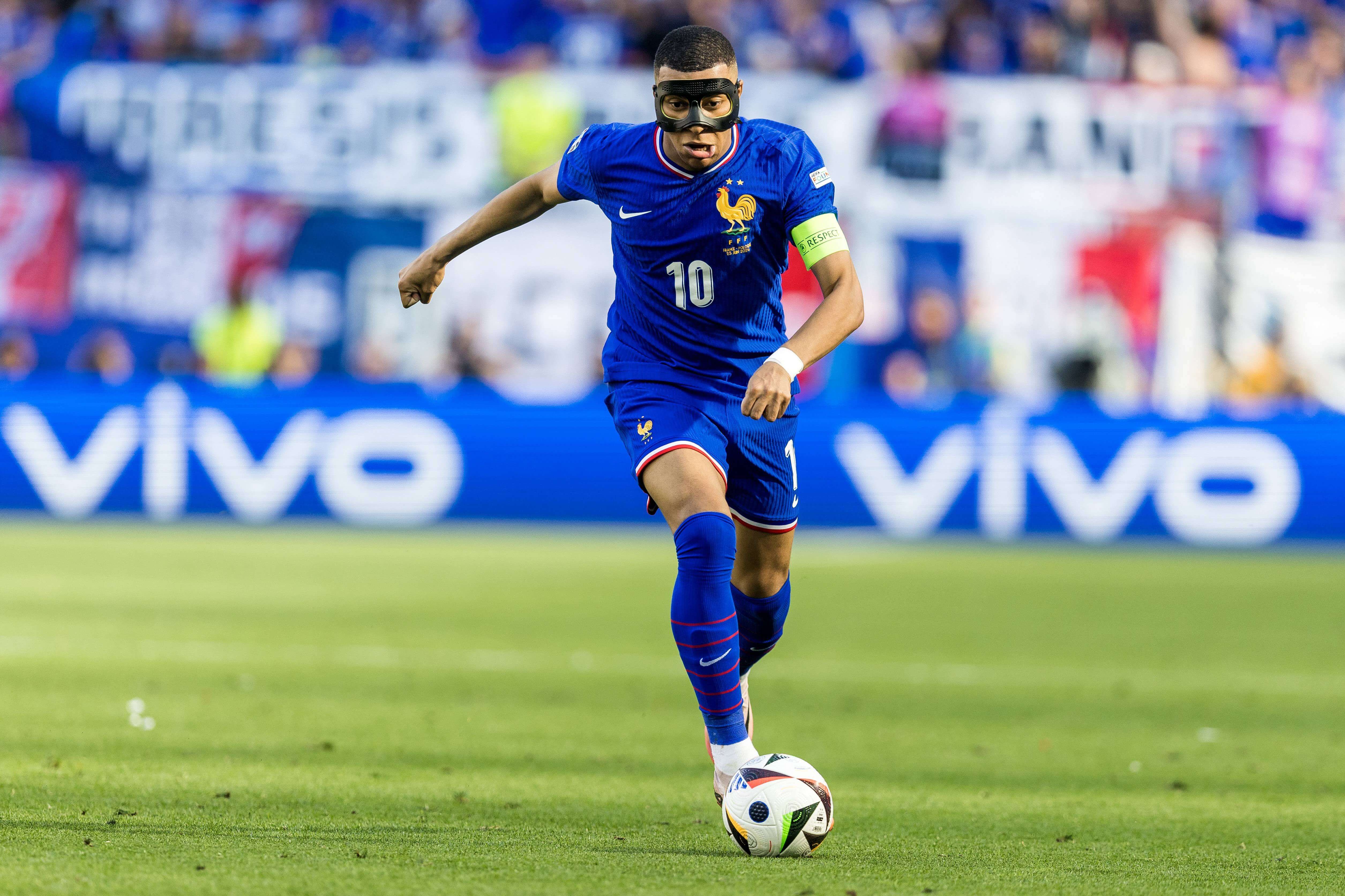 Kylian Mbappé durante el partido contra Polonia
