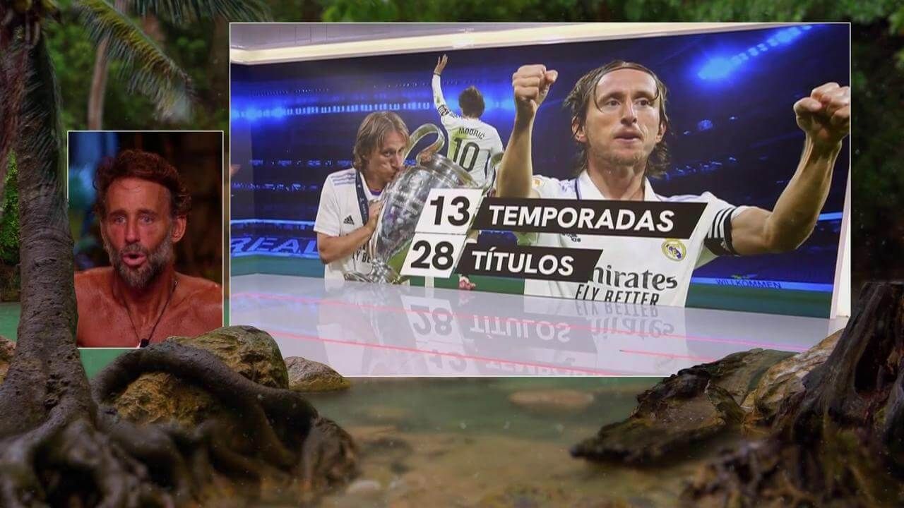 Álvaro Muñoz Escassi reaccionando a la salida de Modric (Telecinco)