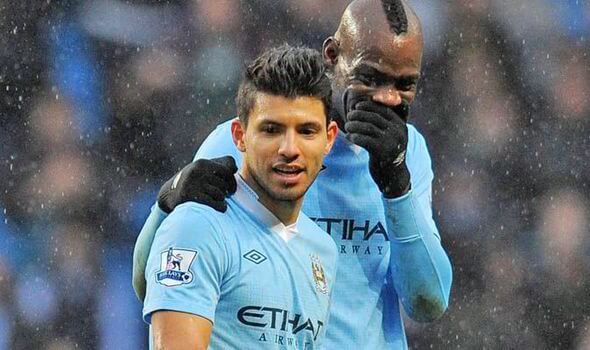  El Kun Agüero y Mario Balotelli en el Manchester City