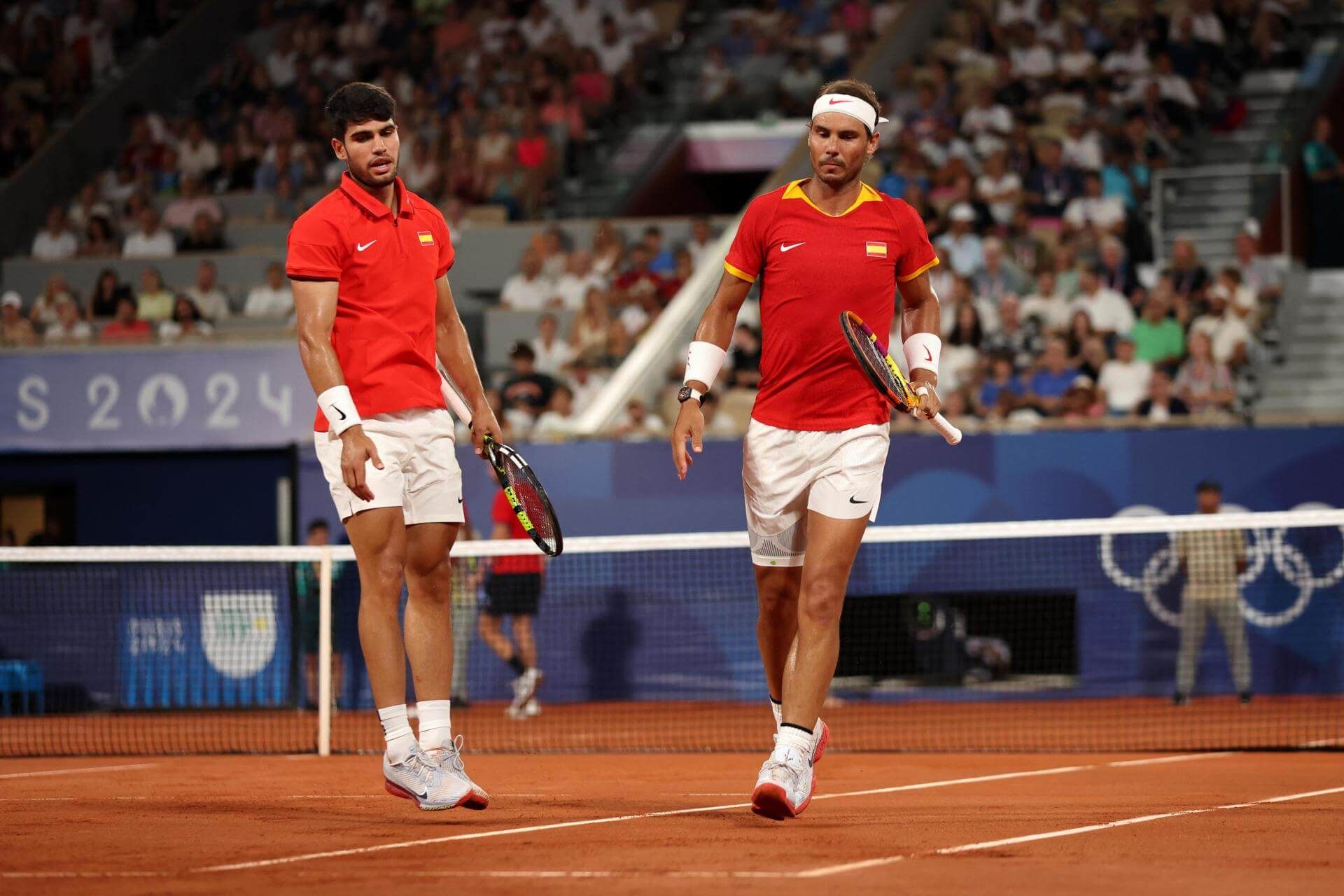  Rafa Nadal y Carlos Alcaraz, en los dobles de París 2024.