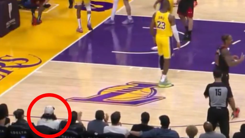  Aitana Ocaña, en primera fila en el partido de Los Ángeles Lakers (@Demista11)