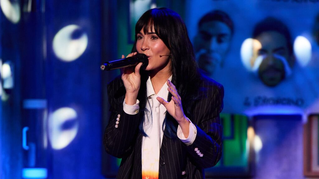  Aitana canta en La Revuelta ('X' La Revuelta)