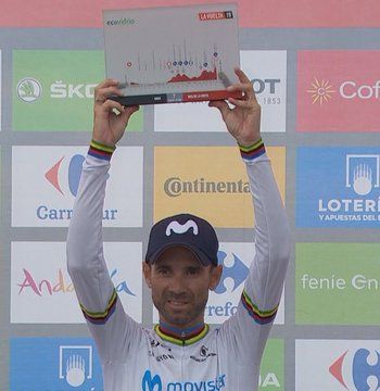  Alejandro Valverde, celebrando la etapa.