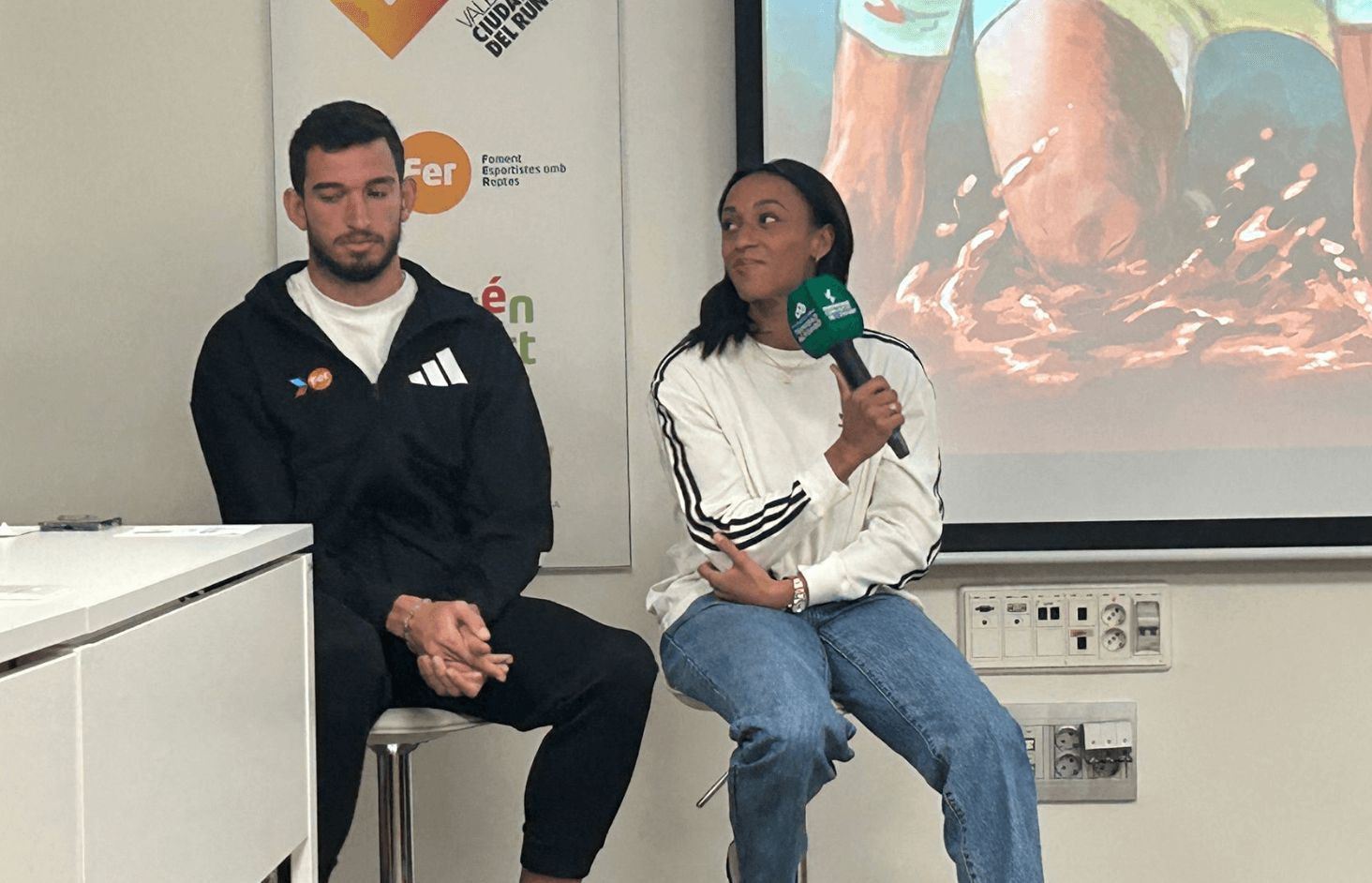  Ana Peleteiro mira al valenciano Quique Llopis