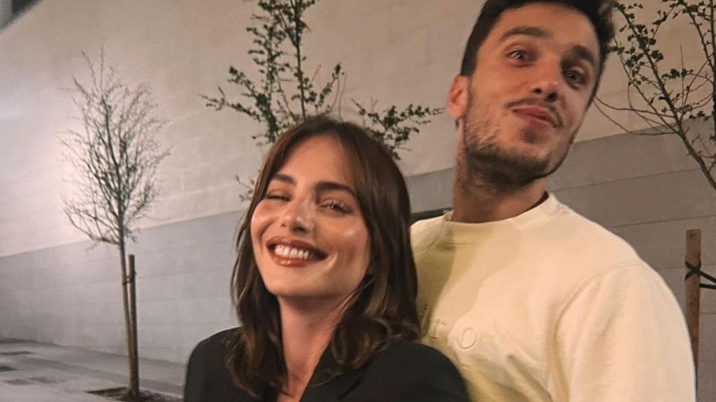  Andrea Duro y Ale Galán (@andreaduro)