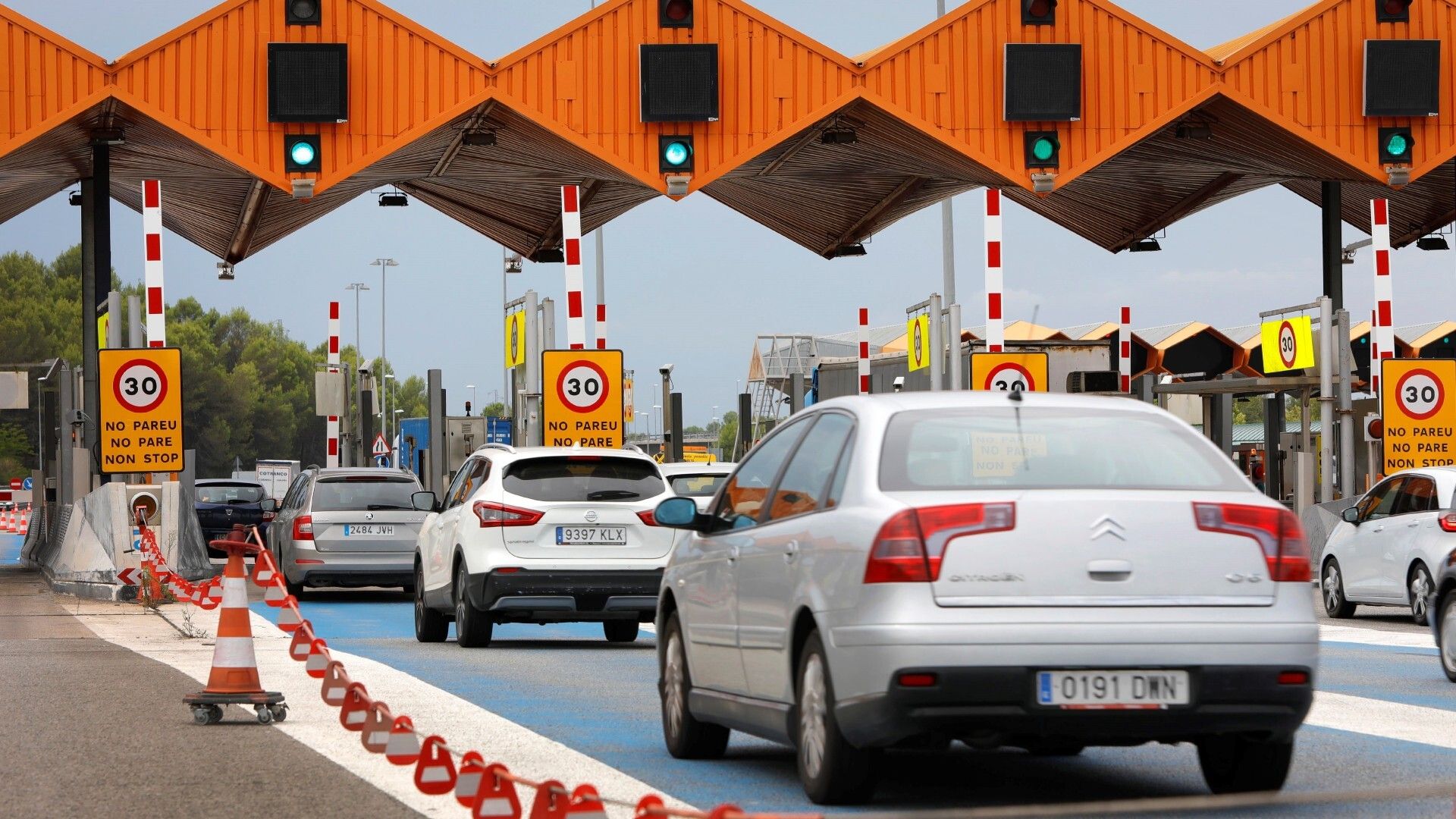 Aspecto de la AP-7 (EFE).