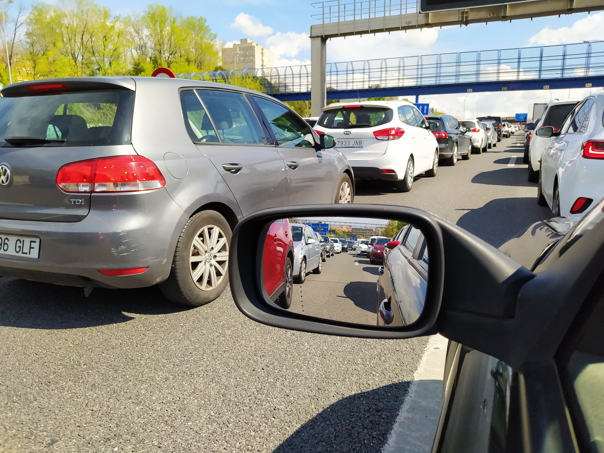  El Ayuntamiento de Madrid ha dado diversas alternativas para evitar atascos.