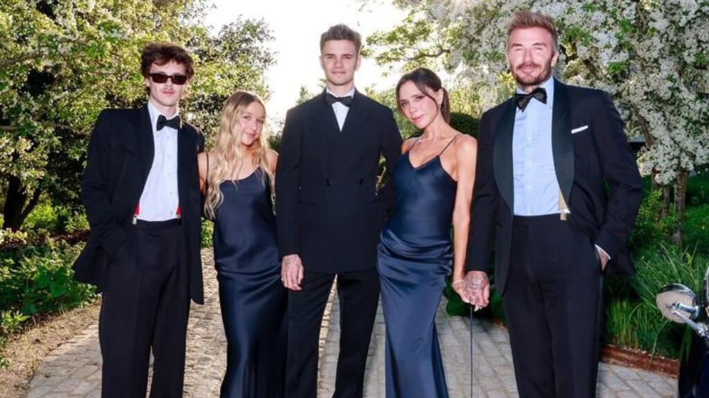  David Beckham posando con todos sus hijos, menos Brooklyn (Instagram: @davidbeckham)