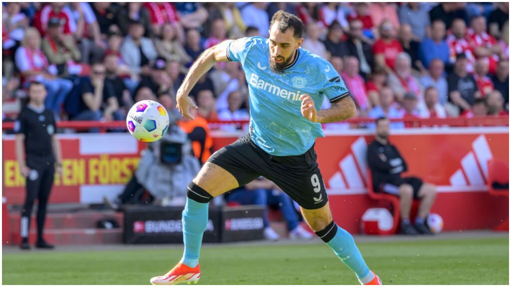 Borja Iglesias, con la camiseta del Bayer Leverkusen (foto: Europa Press).