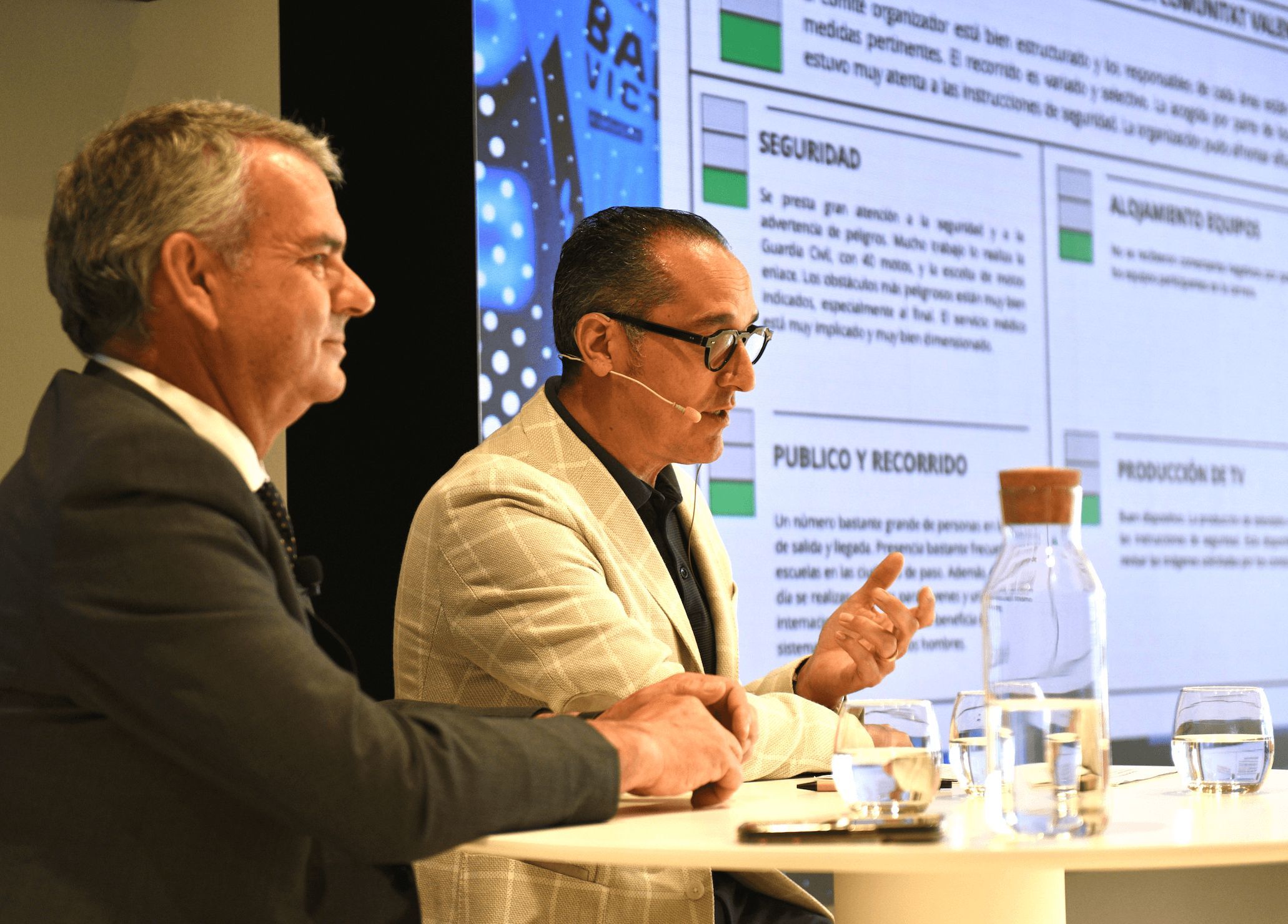  Ángel Casero presenta la Volta a la Comunitat Valenciana 2025 junto a Fernando Canós