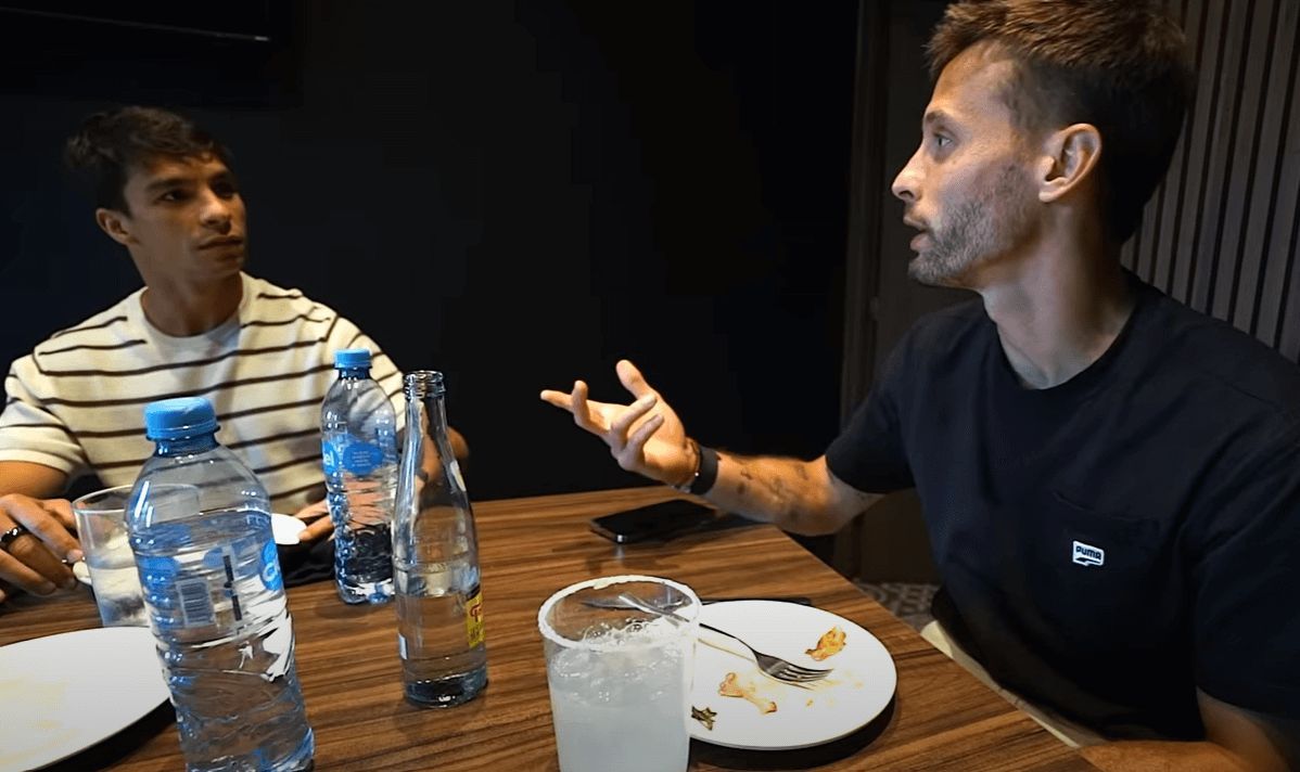  Sergio Canales y Oliver Torres (Fotos: YouTube)