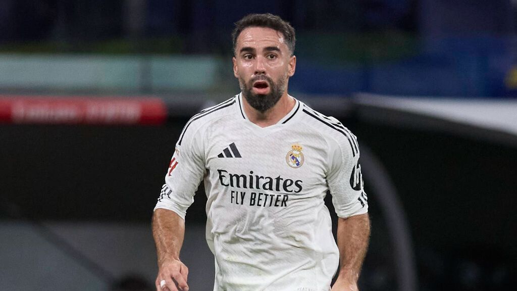  Dani Carvajal durante un partido con el Real Madrid (Fuente: Cordon Press)