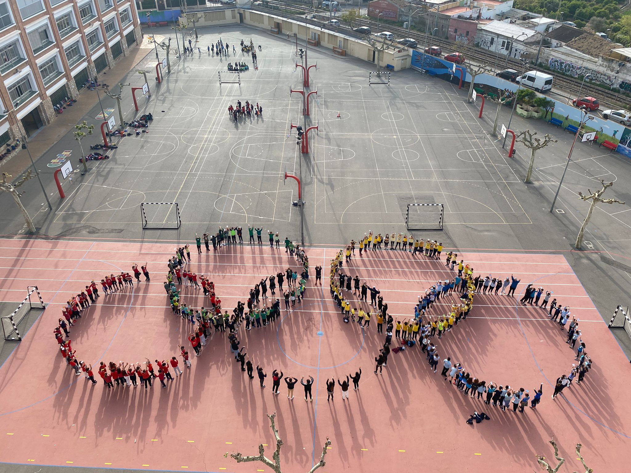  Casi mil centros educativos celebrarán el ‘Dia de l’Esport 2022’