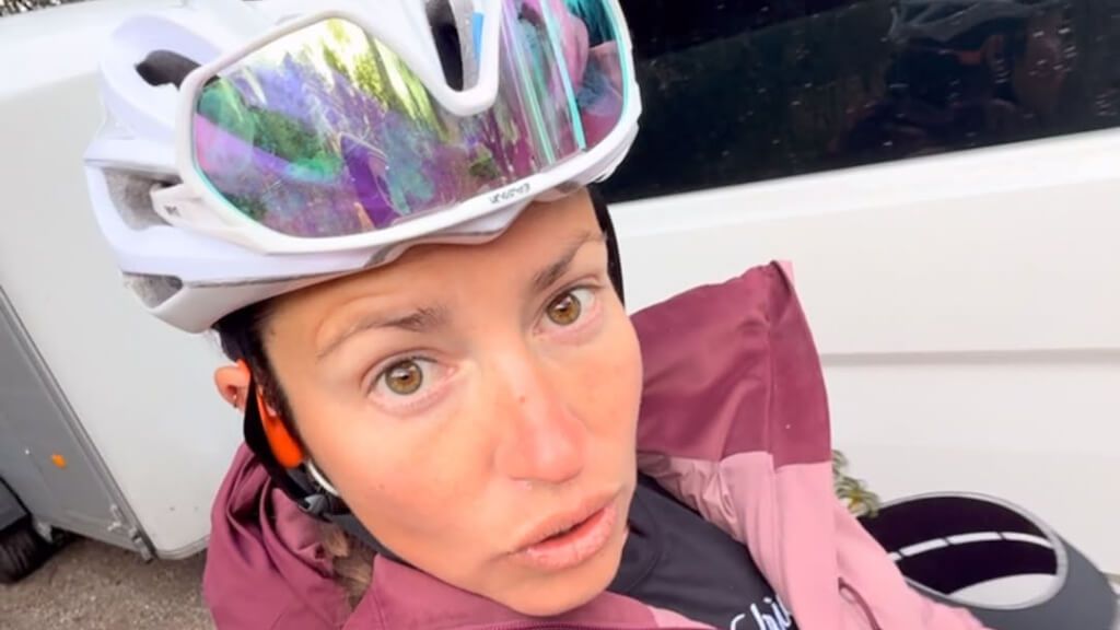  Cecilia Sopeña montando en bicicleta (Instagram)