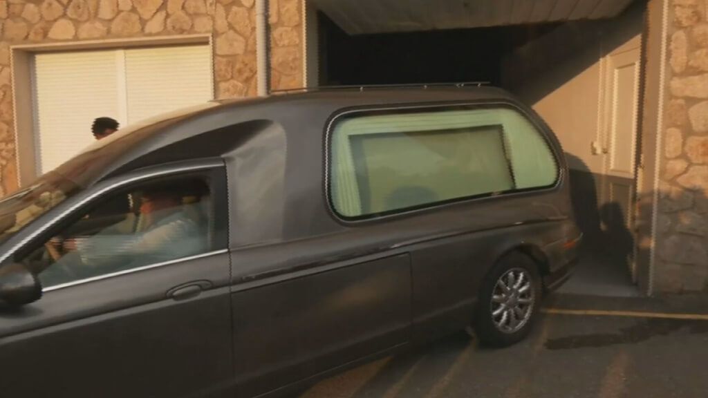  Los cuerpos de Diogo Jota y André a la salida hacia Portugal (Reuters)