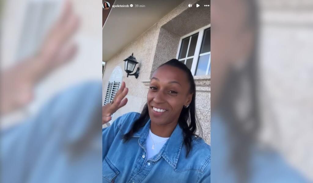  Ana Peleteiro en Ribeira