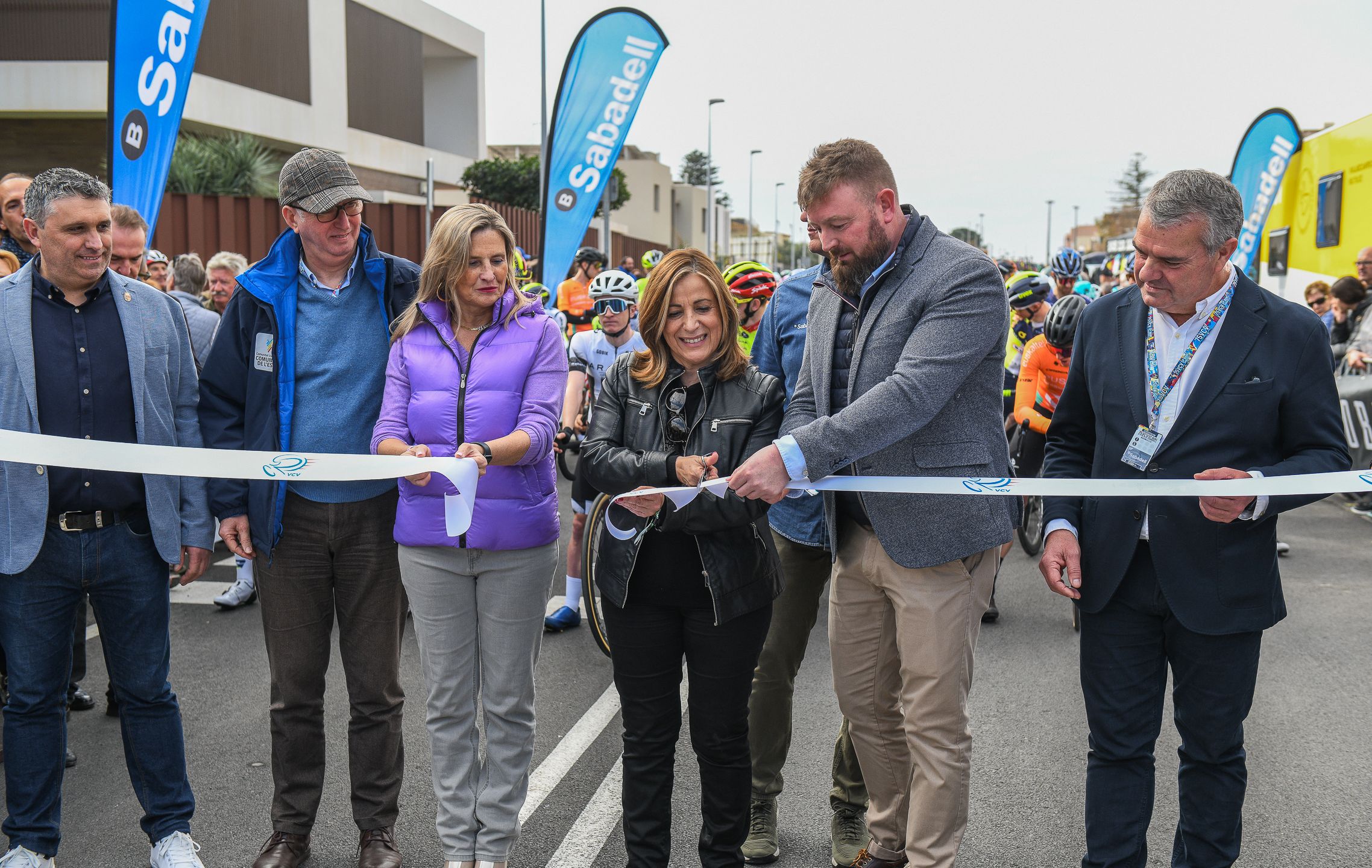 El italiano Alessandro Tonelli culmina una victoria histórica en el estreno de la 75 VCV (Fotos: V