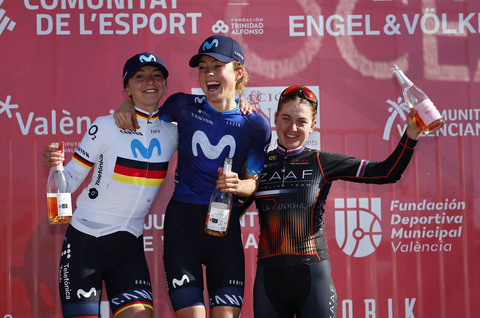  Floortje Mackaij contra todas en la 6ª VCV Féminas Gran Premio Tuawa