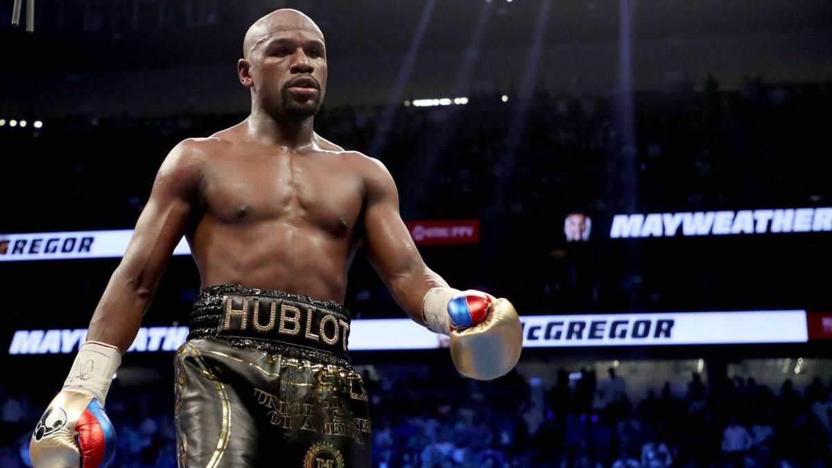  Floyd Mayweather, tras un combate.