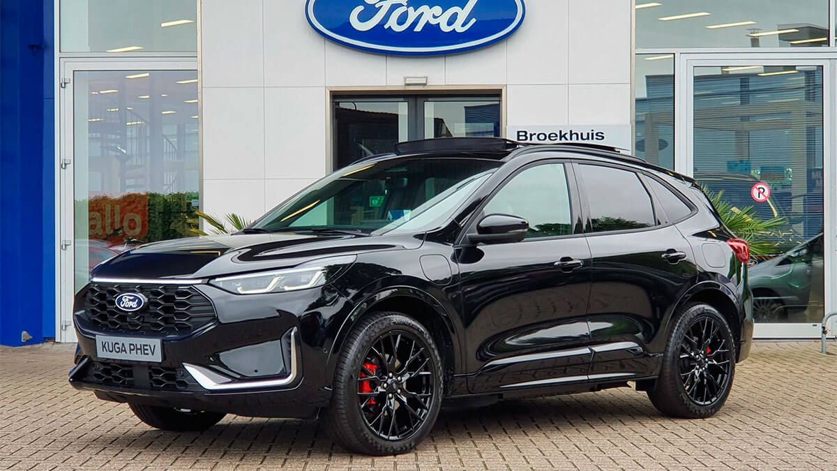  Ford Kuga Black Pack