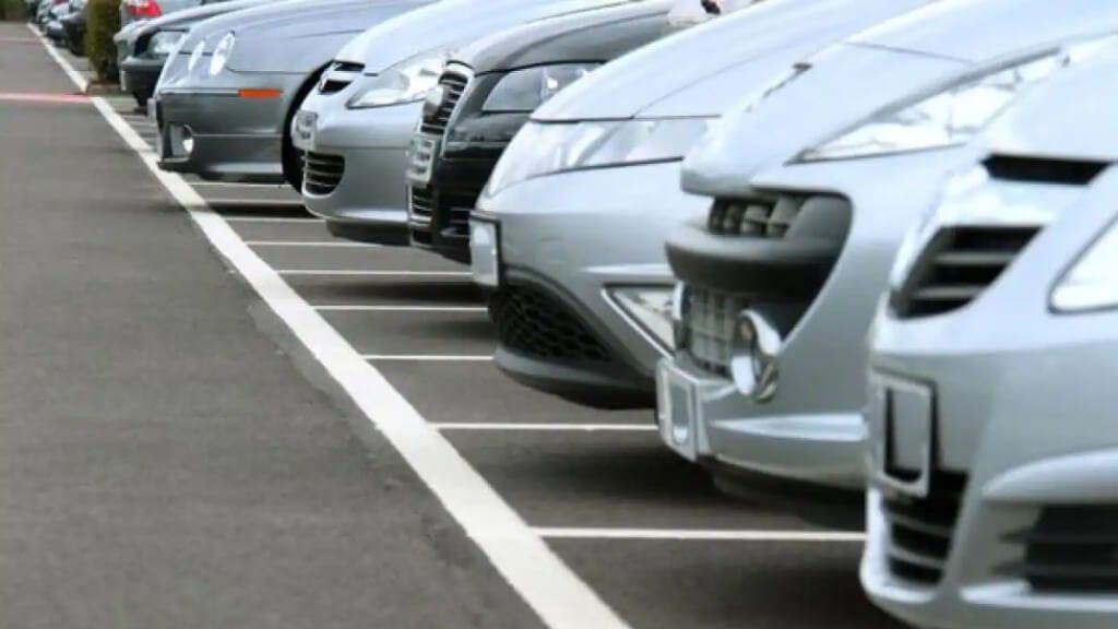  La DGT plantea un nuevo formato para las matrículas de coches