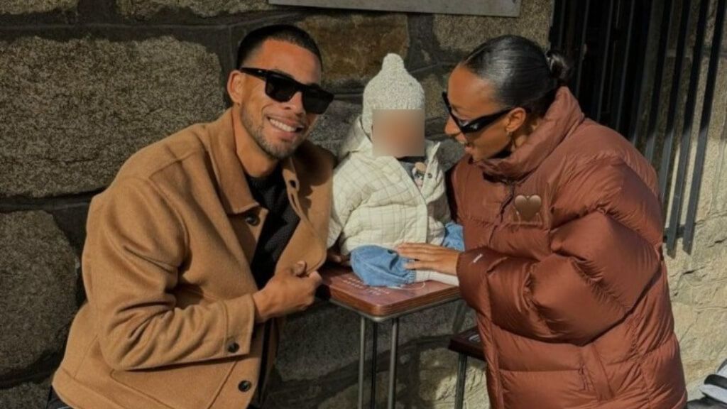  Ana Peleteiro, Benjamin Compaoré y su hija Lúa